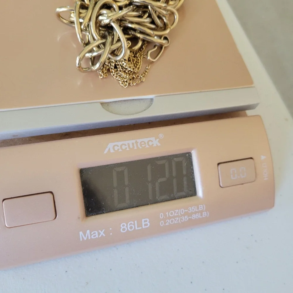 Vintage features chunky